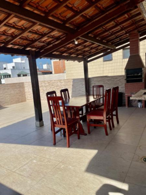 COBERTURA COM AREA DE CHURRASCO EXCLUSIVA